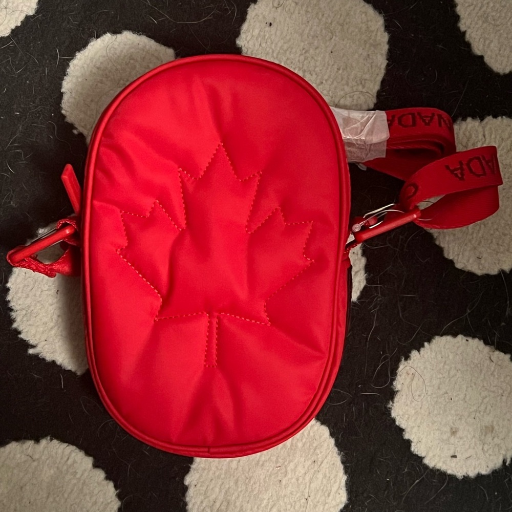 Lululemon crossbody bag (canada flag)